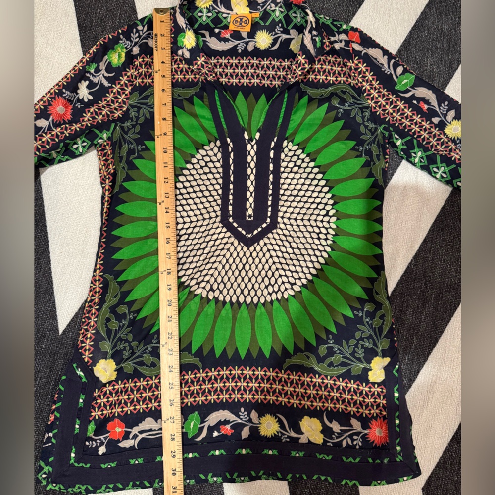 Tory Burch Navy Tunic with Green and White Sunburst Print - Picture 10 of 10